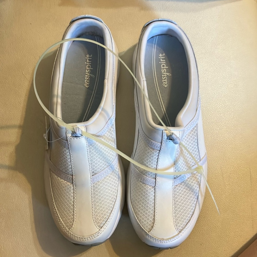 NWT easy spirit shoes